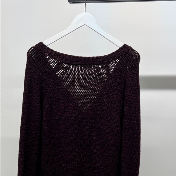 Elegant V-Neck Button-Up Cardigan - Picture 6 of 7